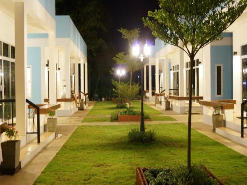 צ'נטאבורי The Cube Resort מראה חיצוני תמונה