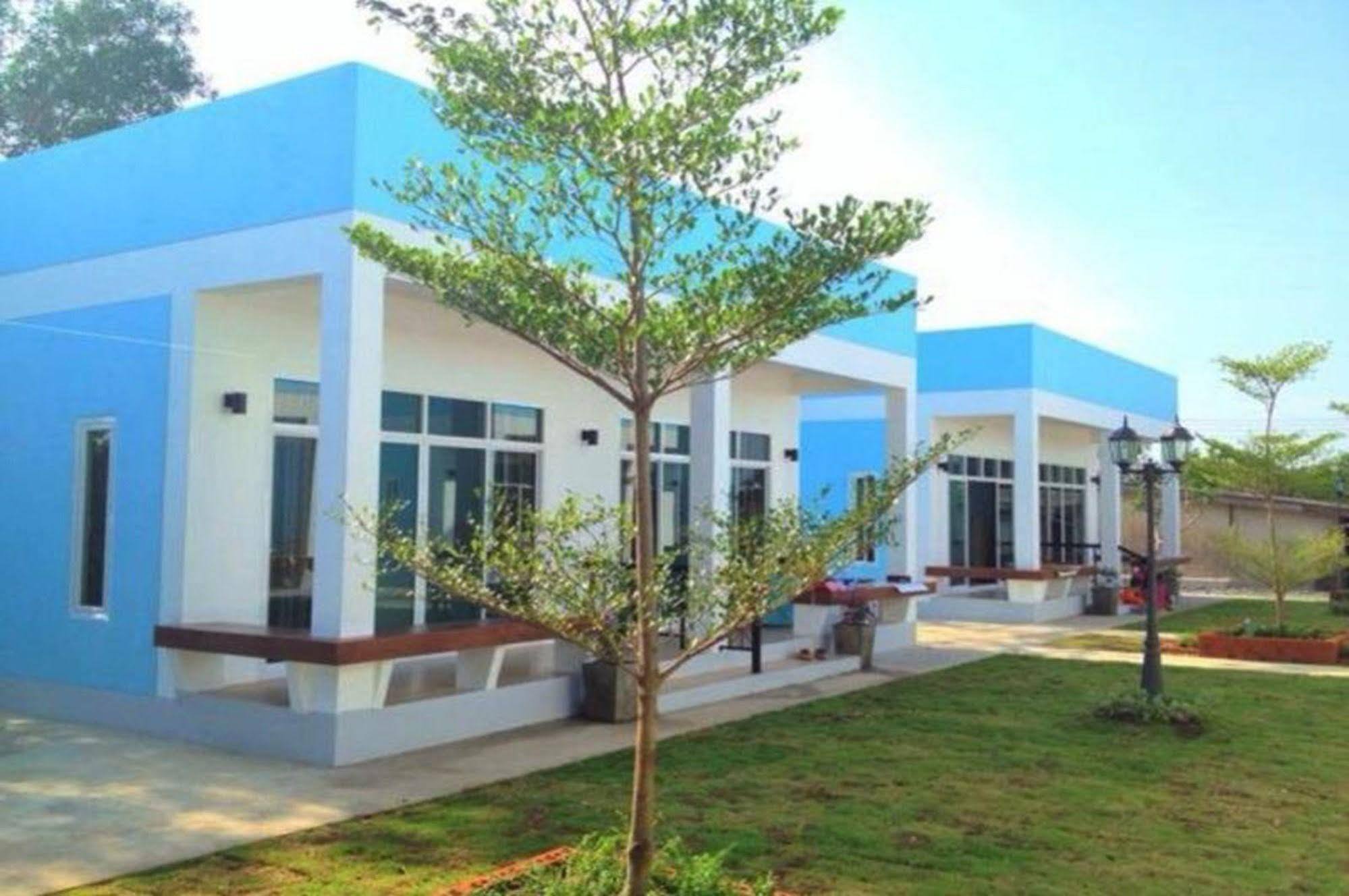 צ'נטאבורי The Cube Resort מראה חיצוני תמונה
